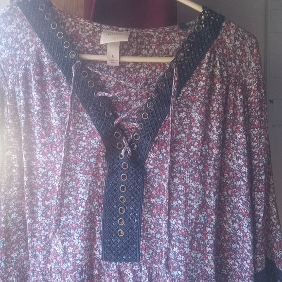 Knox Rose Floral Dress - Picture 2 of 6